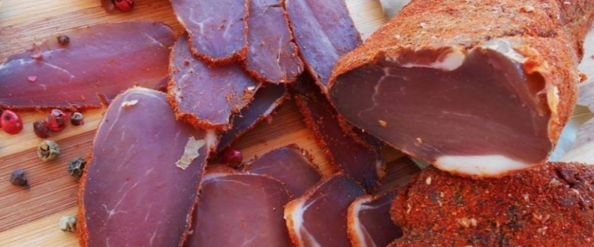 Сыровяленное мясо Сыровяленное мясо