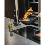 Сковорода WOK для индукционных плит Guzzini COOKING, 32 см. (9853233) Сковорода WOK для индукционных плит Guzzini COOKING, 32 см. (9853233)